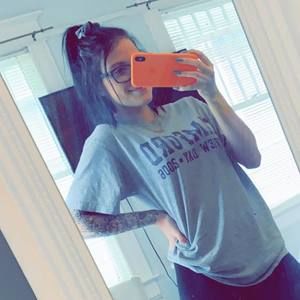 Meet your Posher, Breanna